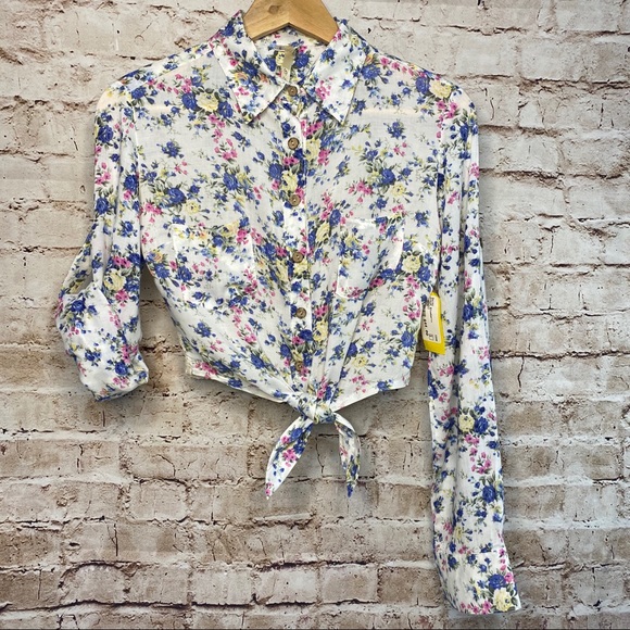 FLORAL CROP LONG SLEEVE TIE BUTTON LACE BLOUSE - Picture 1 of 4